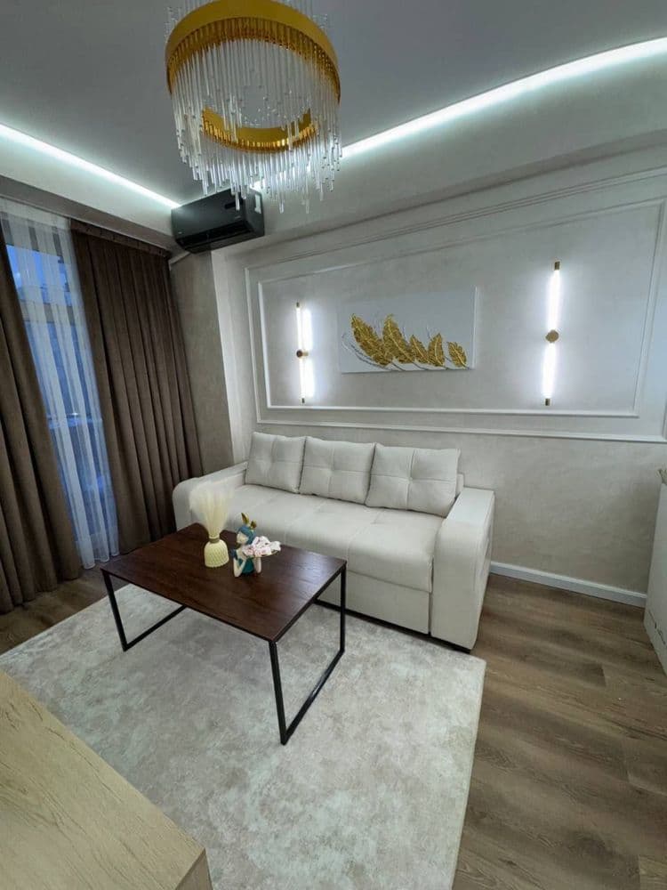 Tashkent, Mirabad District, Oybek Residential Area