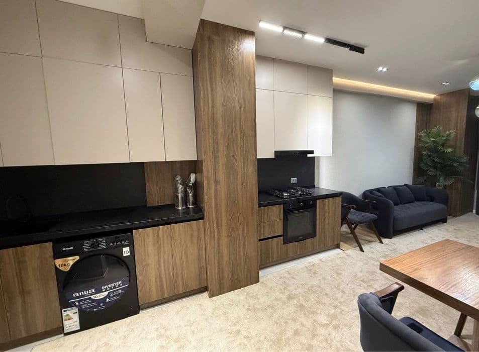 Tashkent, Mirabad District, Shahrisabz Street, 30