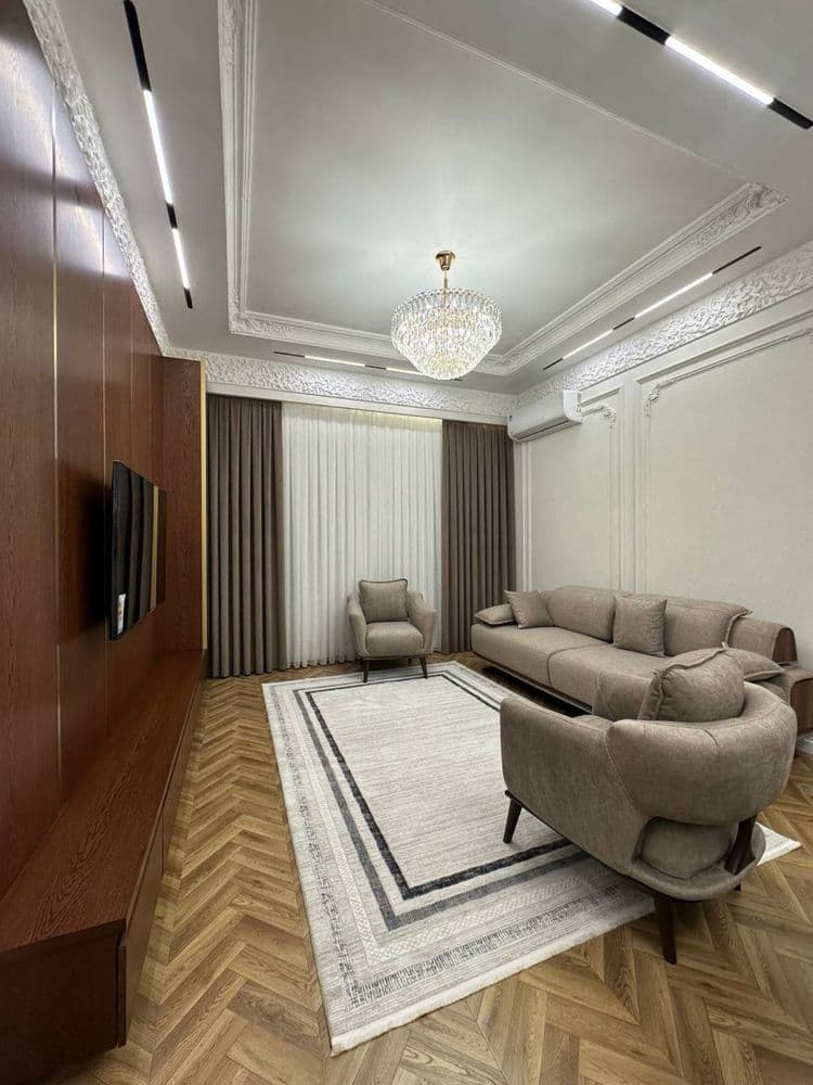 Tashkent, Sharof Rashidov Avenue, 16