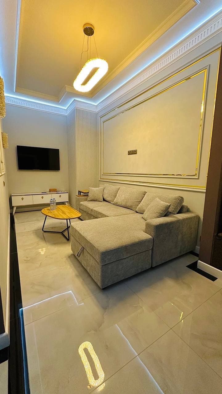 Tashkent, Uqchi Street, 6