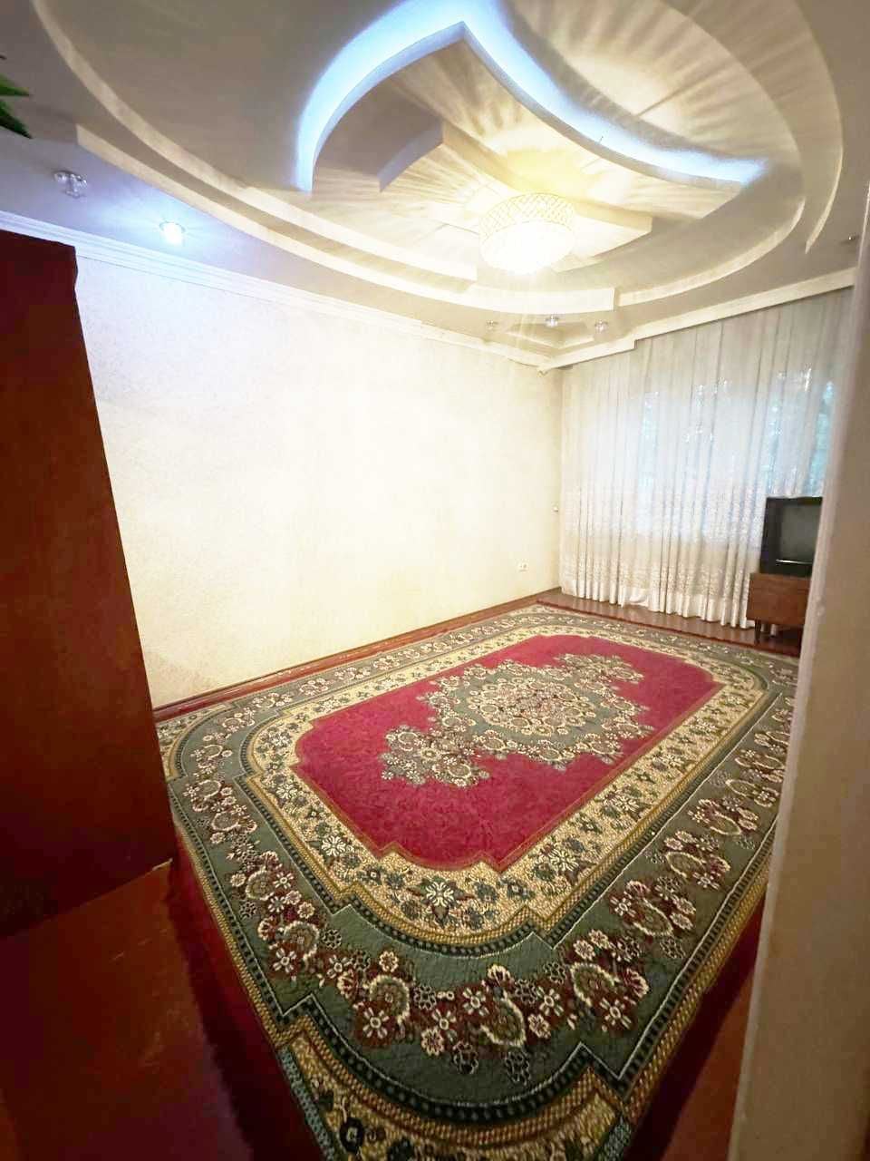 Tashkent, National Park of Uzbekistan named after Alisher Navoi
