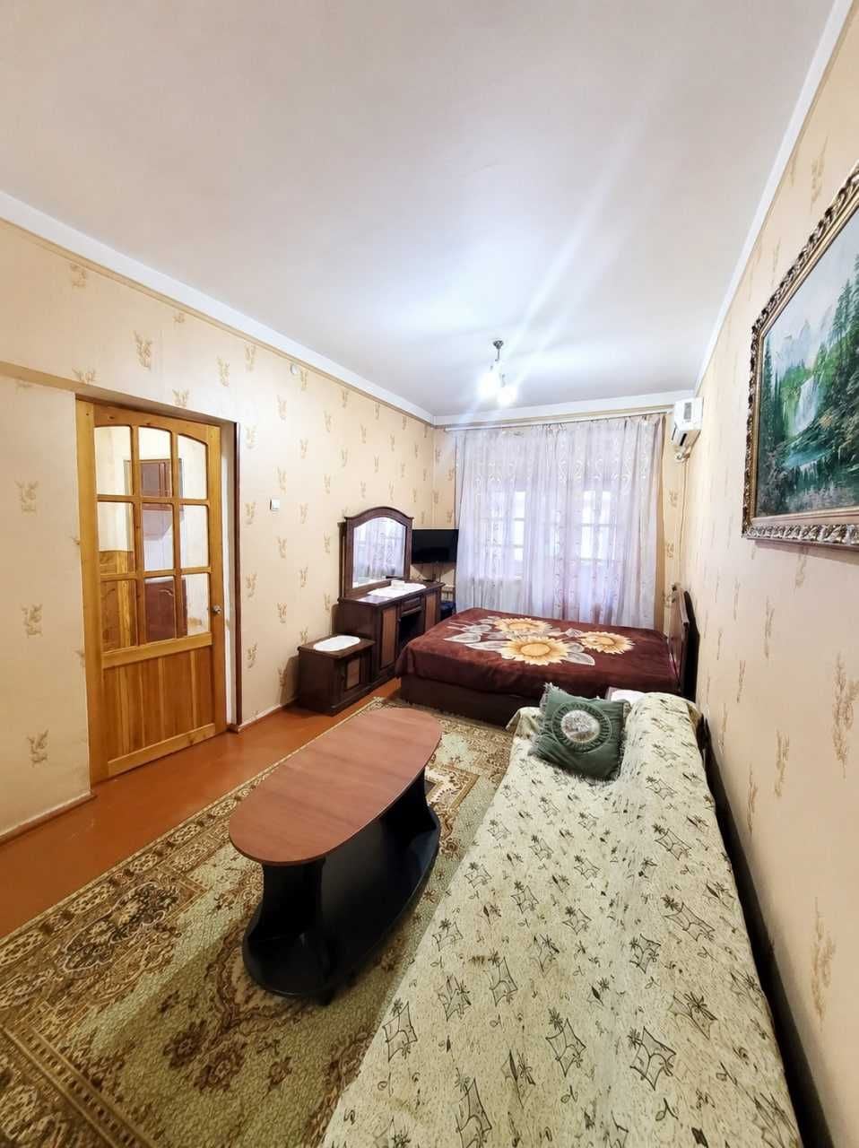 Tashkent, Buyuk Ipak Yuli Street
