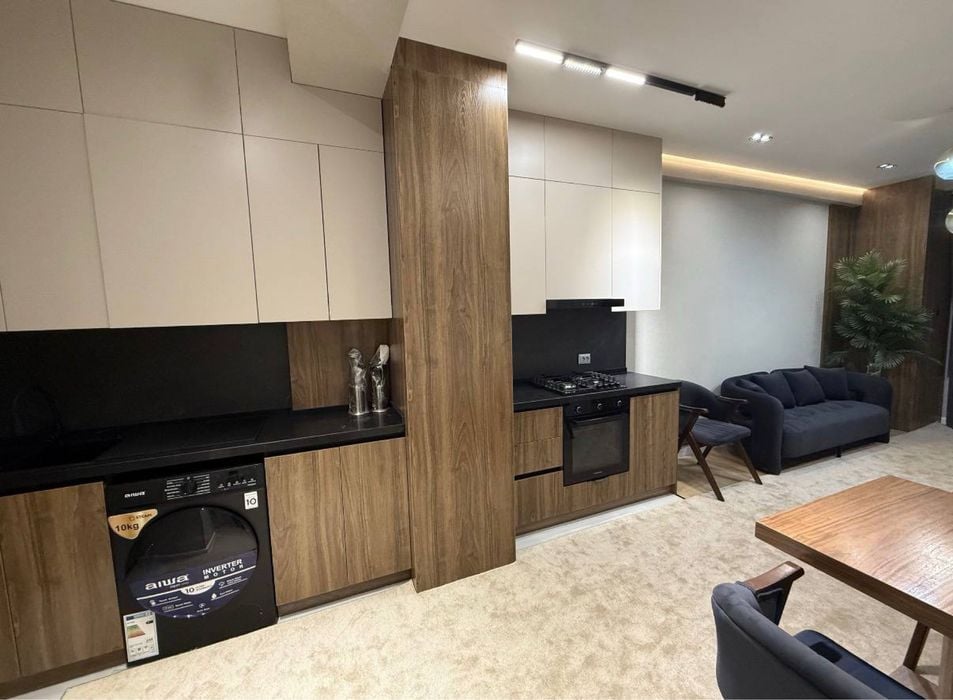 Tashkent, Mirabad District, Shahrisabz Street, 30