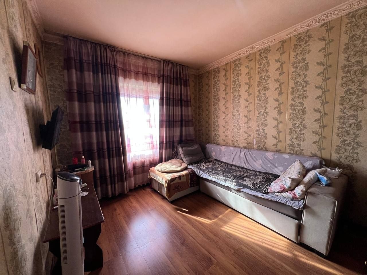 Tashkent, Mirzo Ulugbek Street, 5