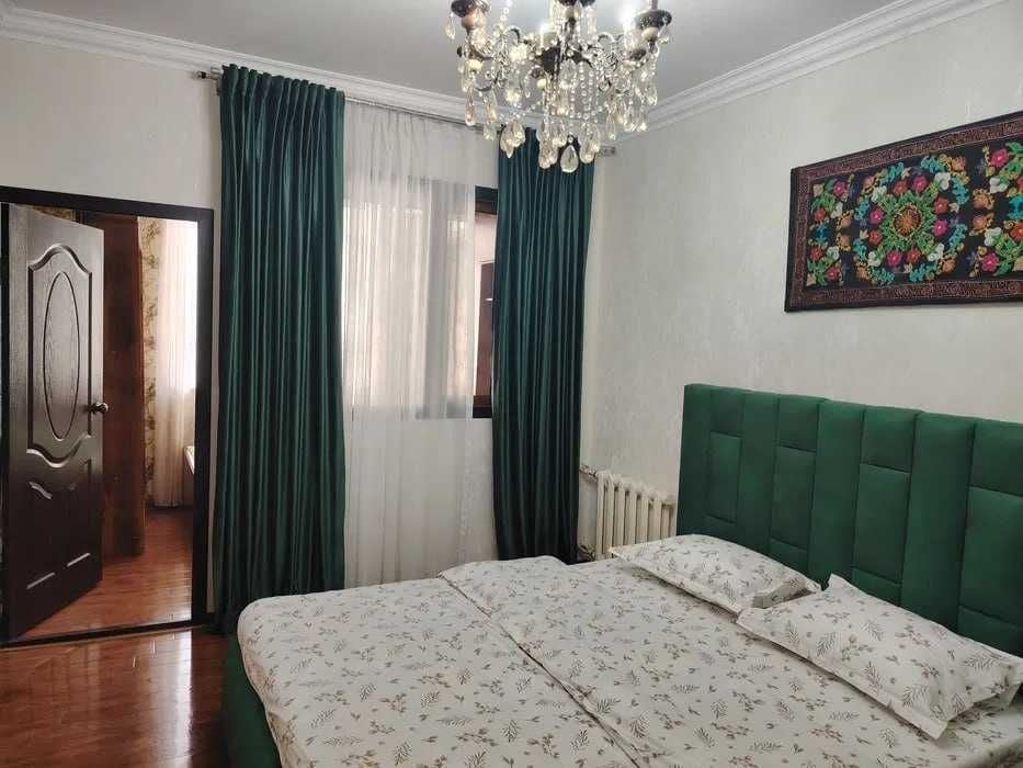 Tashkent, Yunusabad District, Yunusabad Residential Area, 2-mavze, 3