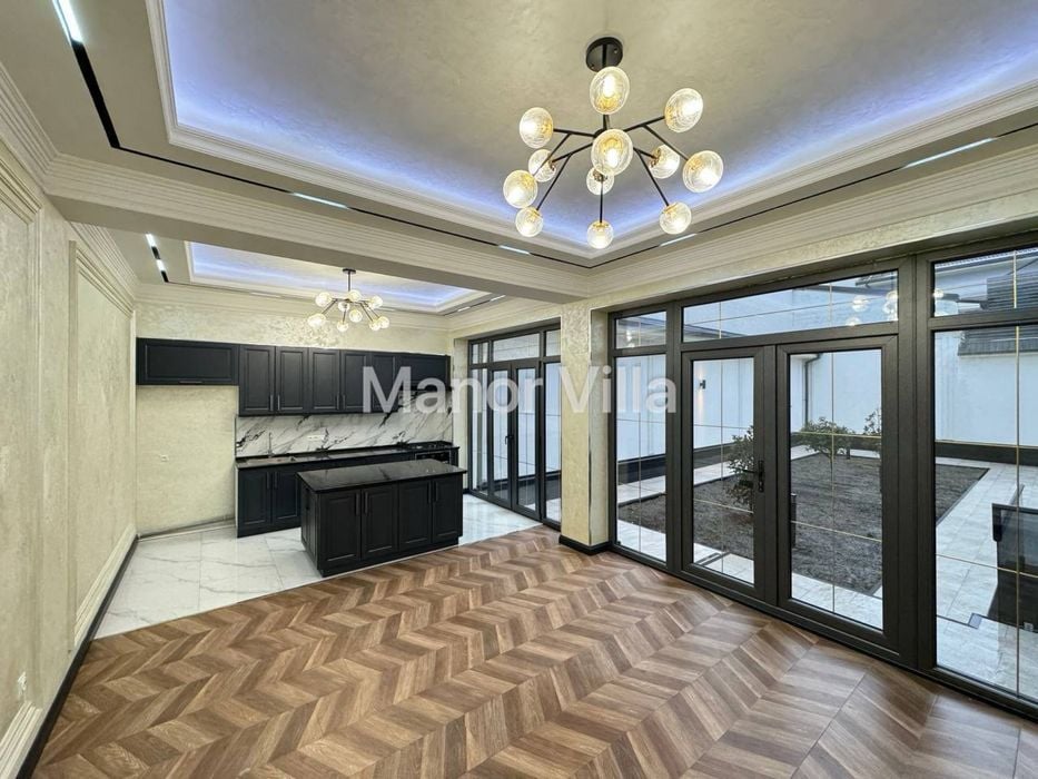 Tashkent, Mirabad District, Shahrisabz Street