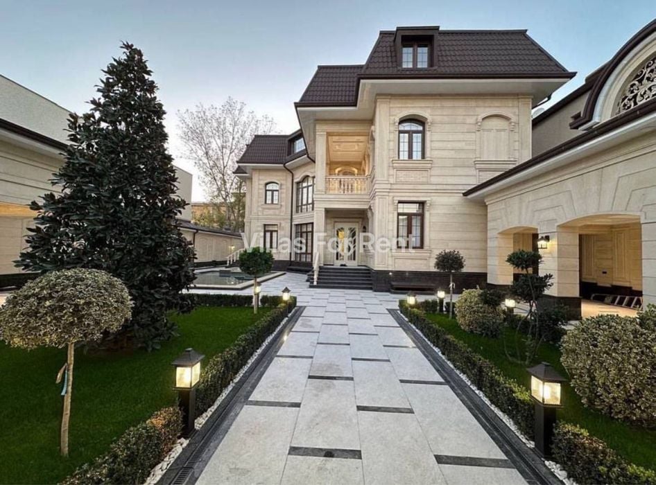 Tashkent, Mirabad District, Shahrisabz Street