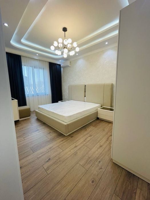 Tashkent, Yakkasaray District, Qushbegi street