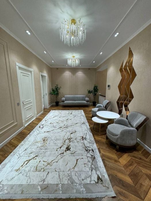 Tashkent, Mirabad District, Shahrisabz Street
