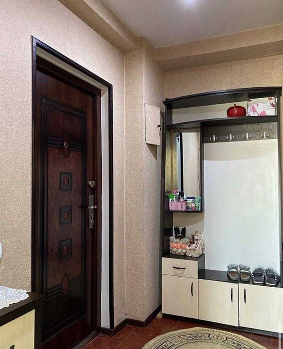 Tashkent, Tulpor Passage, 12