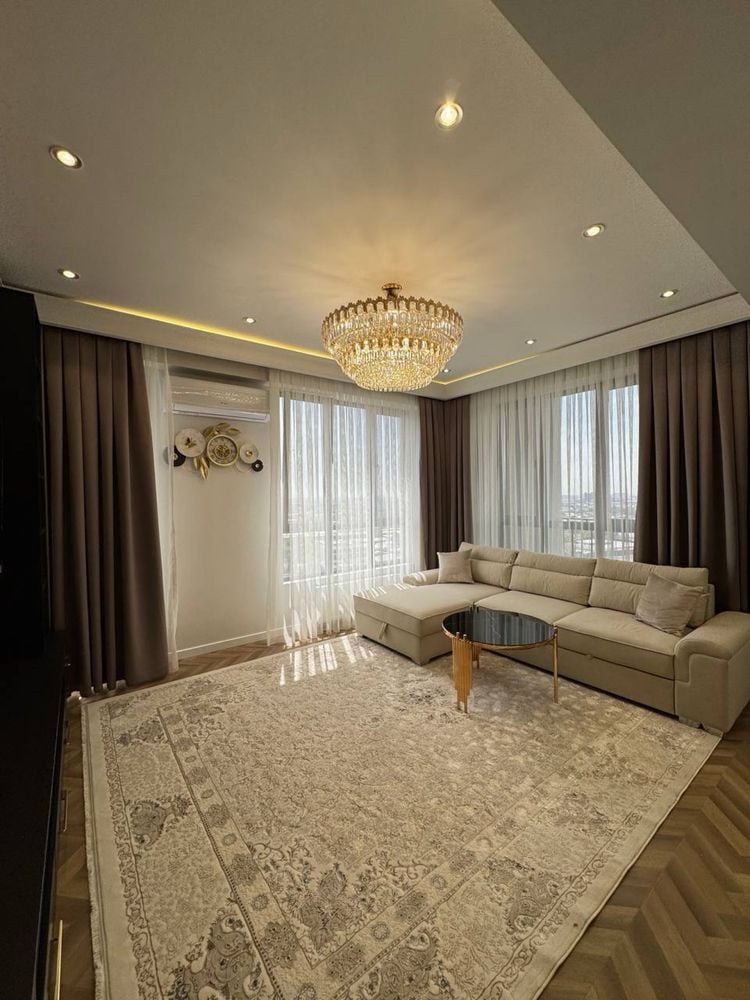 Tashkent, Beshchinor street, 10