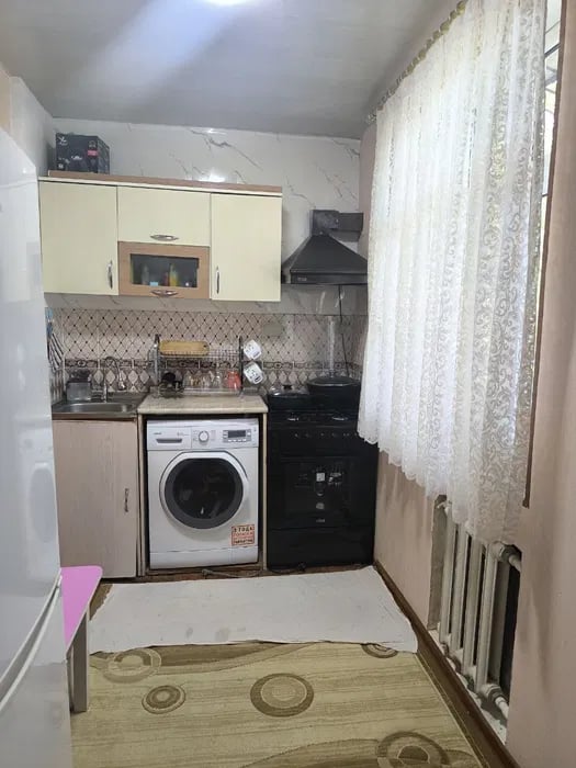 Tashkent, Buyuk Ipak Yuli Street, 117