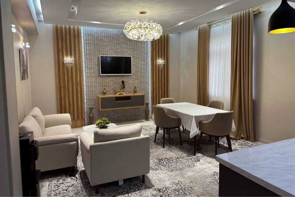 Tashkent, Mirabad District, Shahrisabz Street