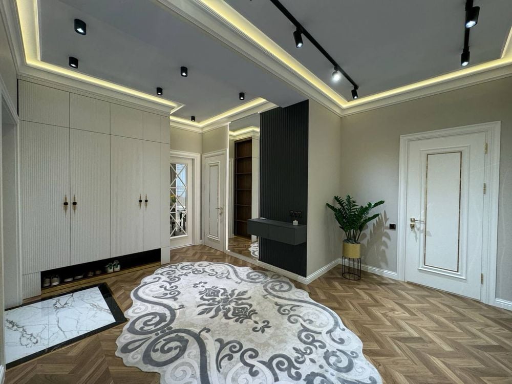 Tashkent, Mirabad District, Shahrisabz Street