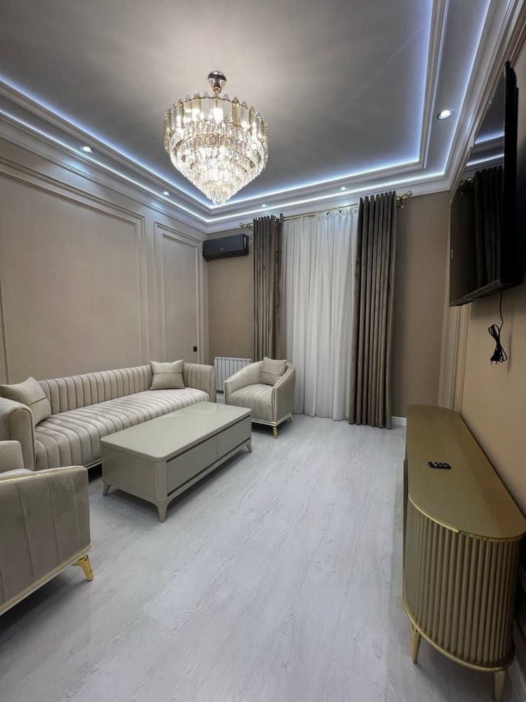 Tashkent, Oltintepa Street, 351