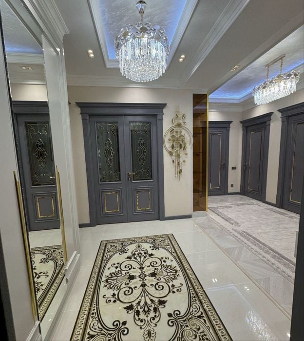 Tashkent, Mirabad District, Shahrisabz Street