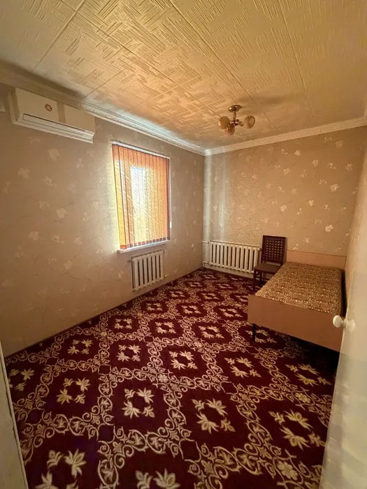 Tashkent, Yashnabad District, Mavlonо Riyoziy dahasi, 16