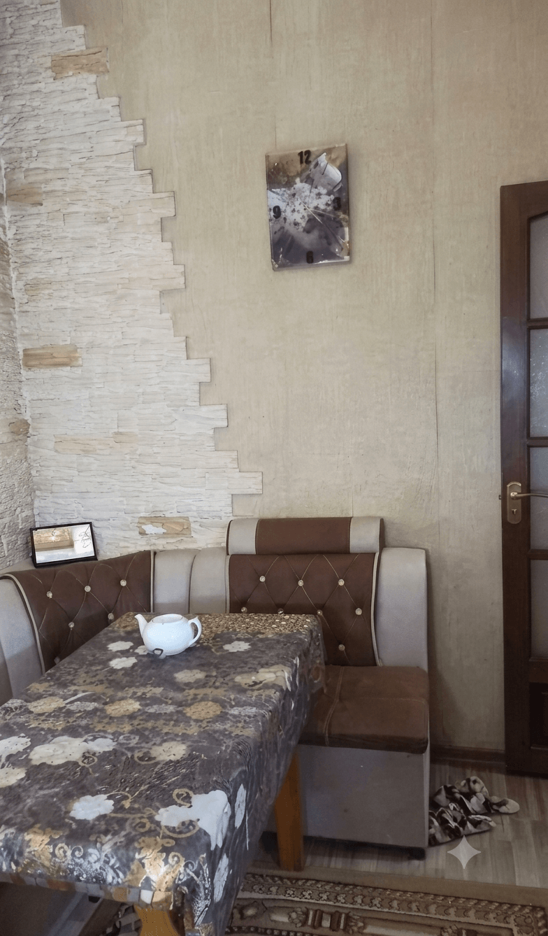 Tashkent, Yashnabad District, Mavlon Riyoziy street 1, 32A