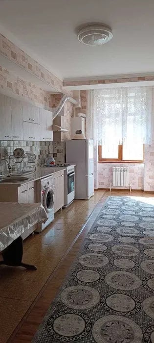 Tashkent, Parkent Street, 229/8