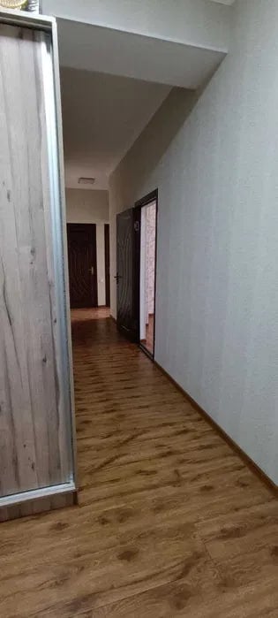 Tashkent, Parkent Street, 229/8