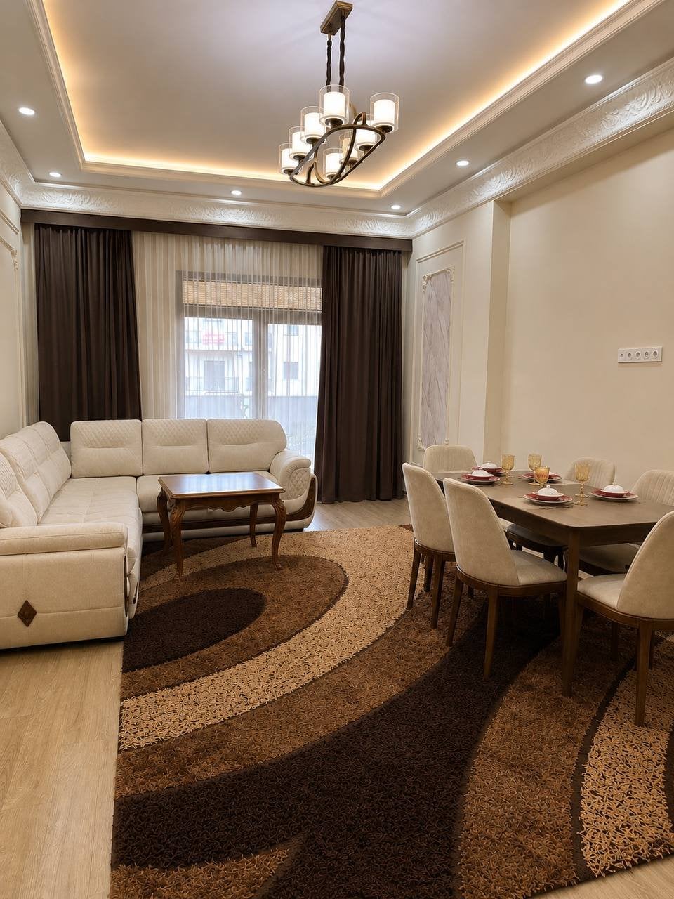 Tashkent, Furqat Street, 2A