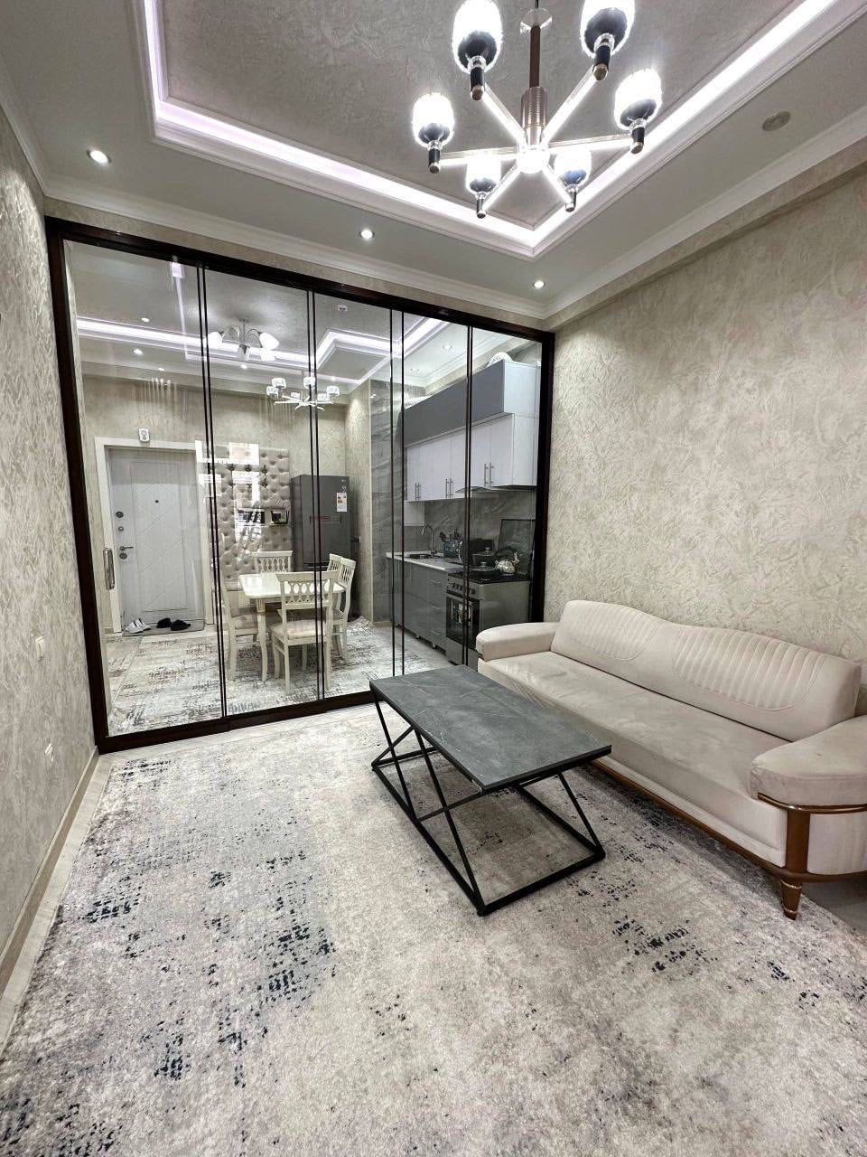 Tashkent, Furqat Street, 3A