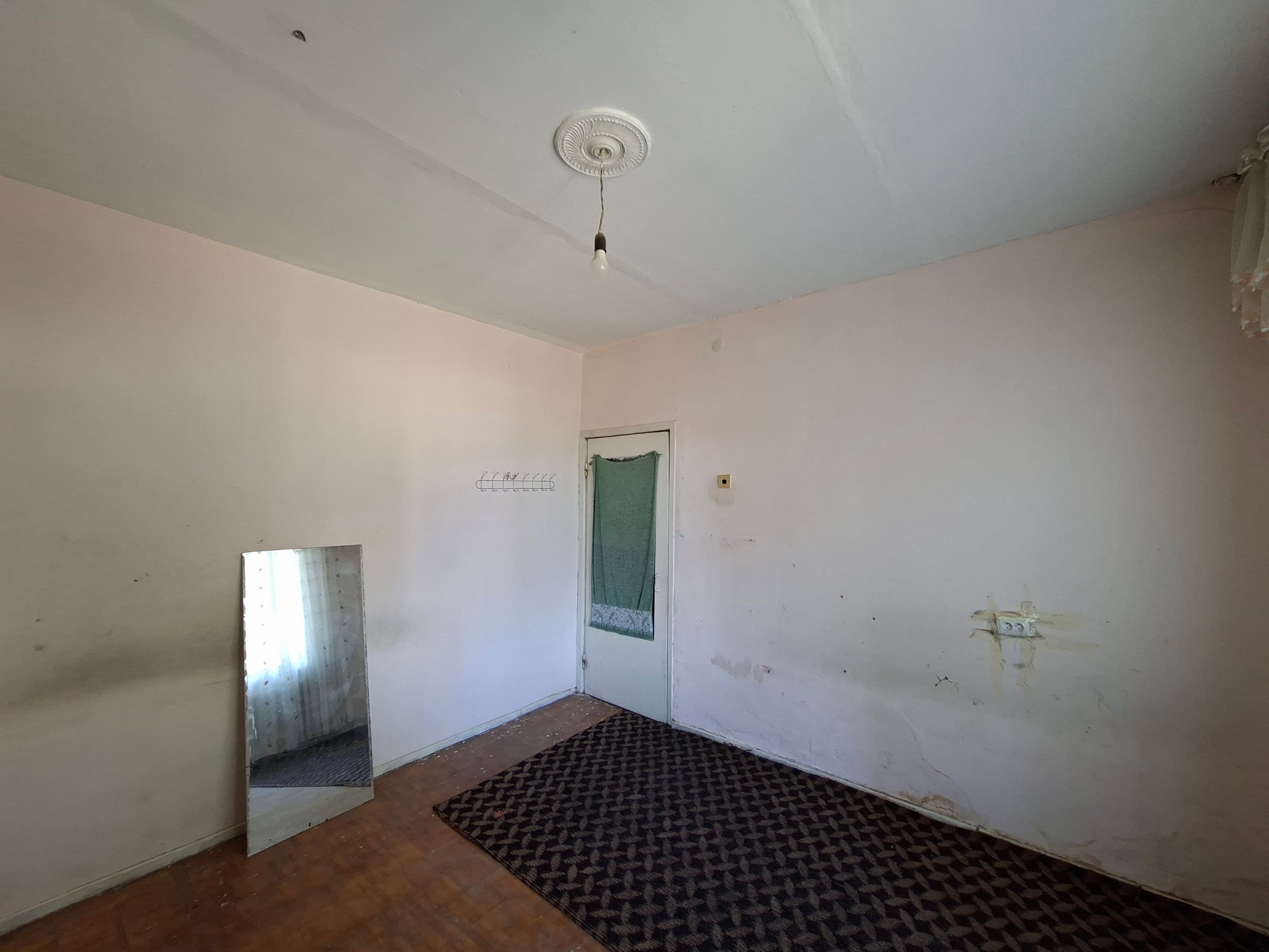 Tashkent Region, Kibray District, Urban Settlement of Salar, Bobur Street, 2B