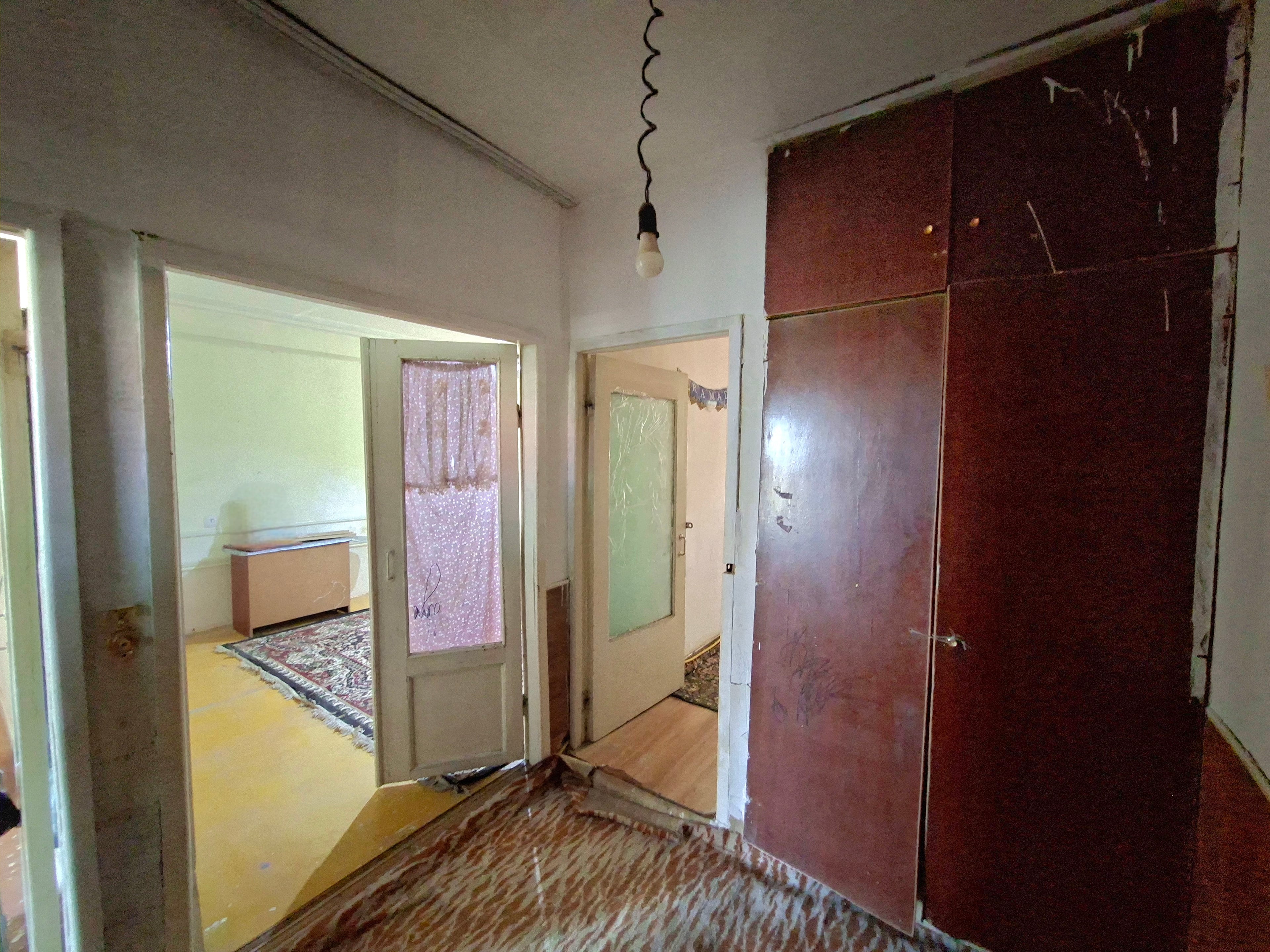 Tashkent Region, Kibray District, Urban Settlement of Salar, Bobur Street, 2B