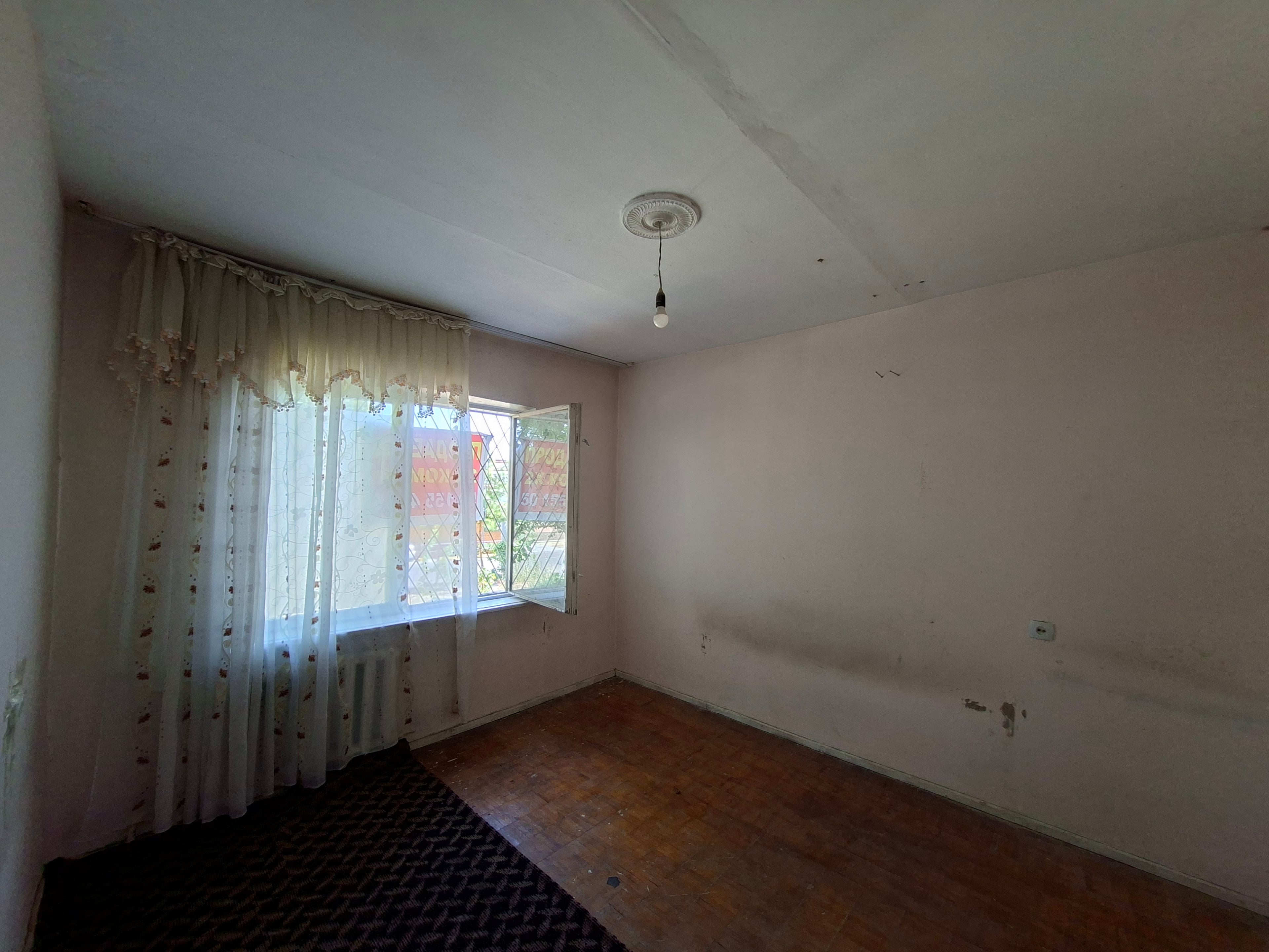 Tashkent Region, Kibray District, Urban Settlement of Salar, Bobur Street, 2B