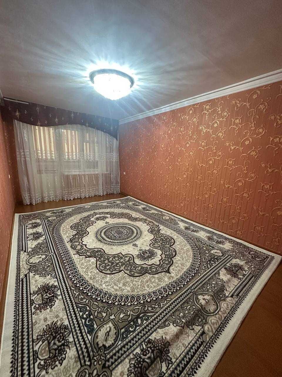 Tashkent, Yangishahar Street