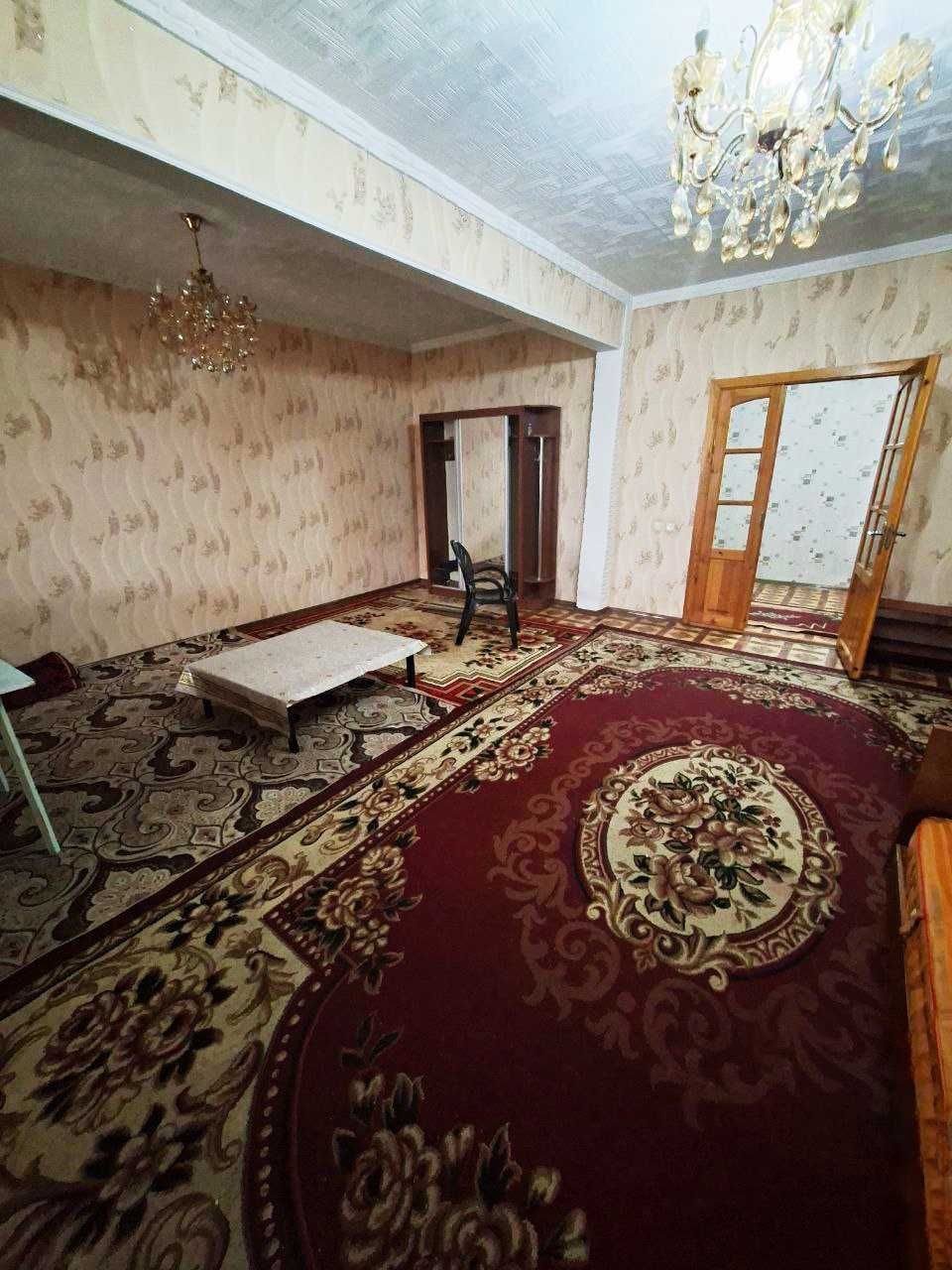 Tashkent, Yangihayot District, Kipchak Street