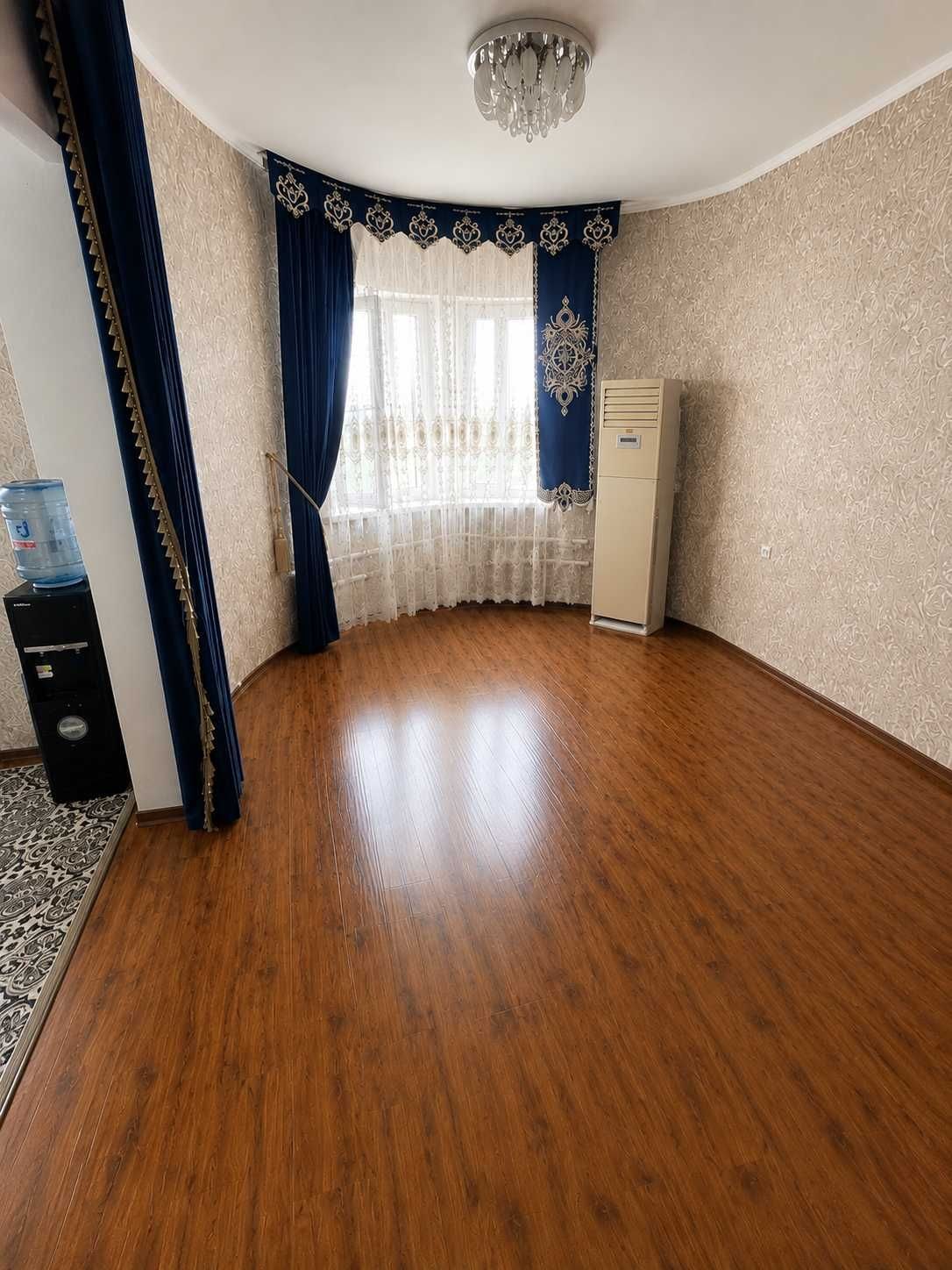 Tashkent, Sergeli ko‘chasi, 8