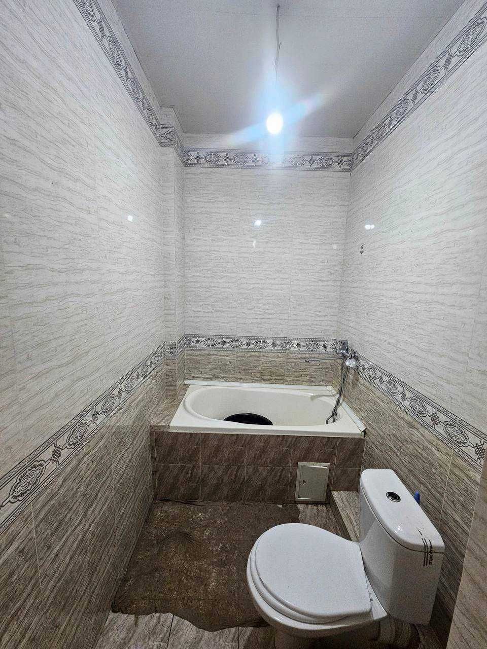 Tashkent, Nigora passage 5