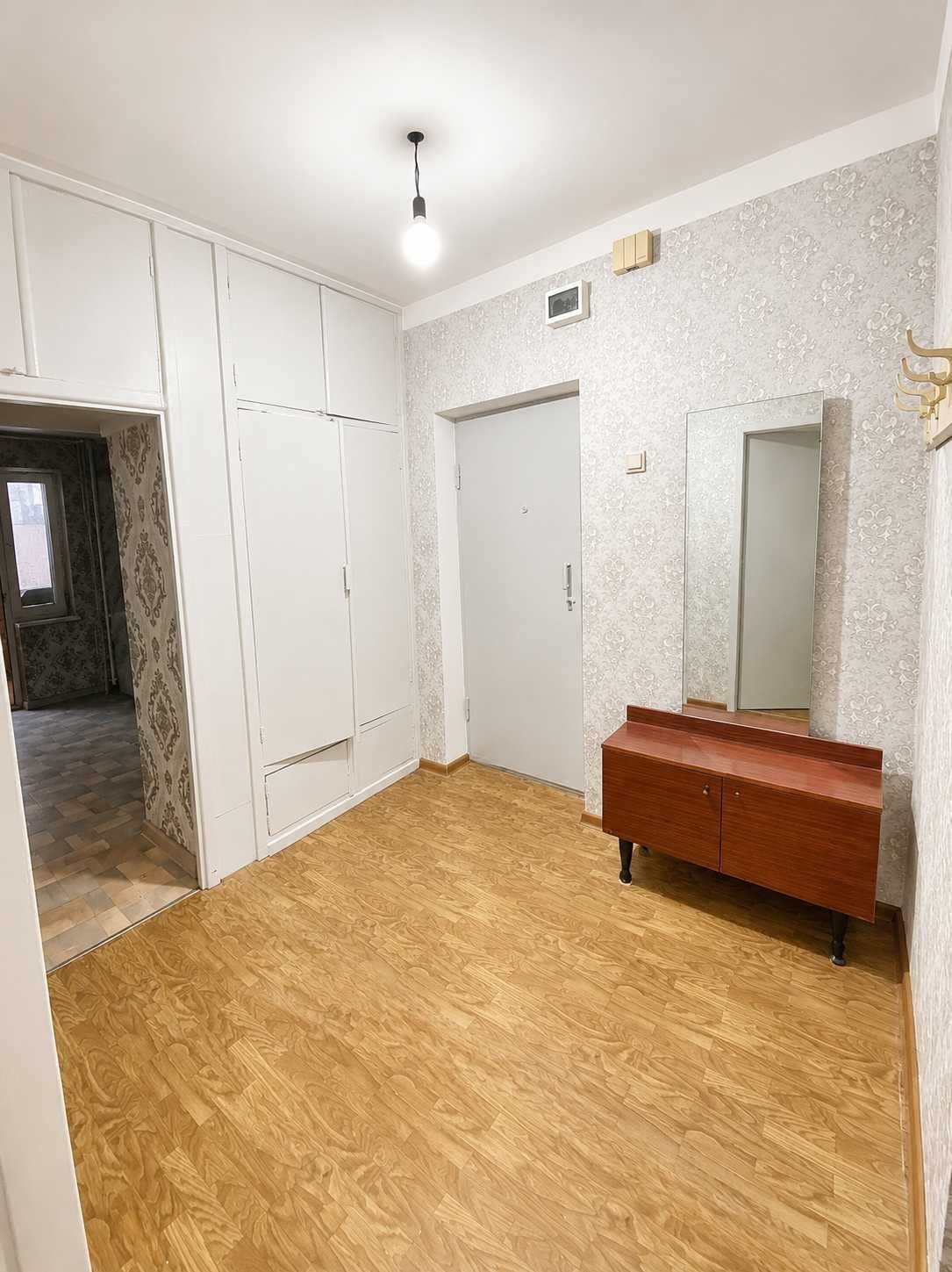 Tashkent, Mirabad District, Turkiston Street