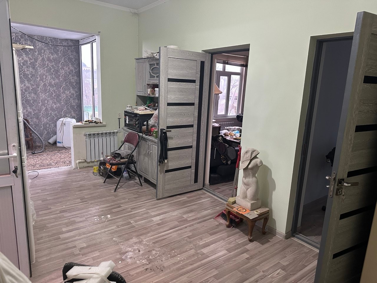 Tashkent, Yashnabad District, Mavlon Riyoziy street 2, 54
