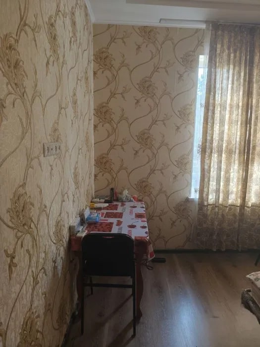 Tashkent, Yashnabad District, Qamashi street