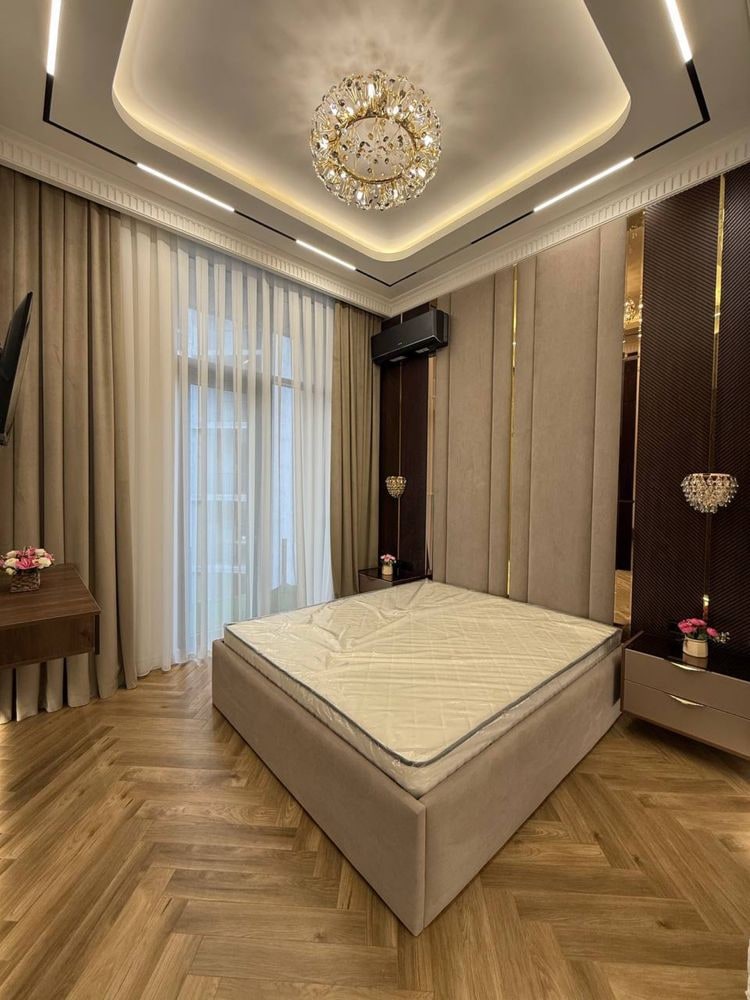 Tashkent, Buyuk Ipak Yuli Street