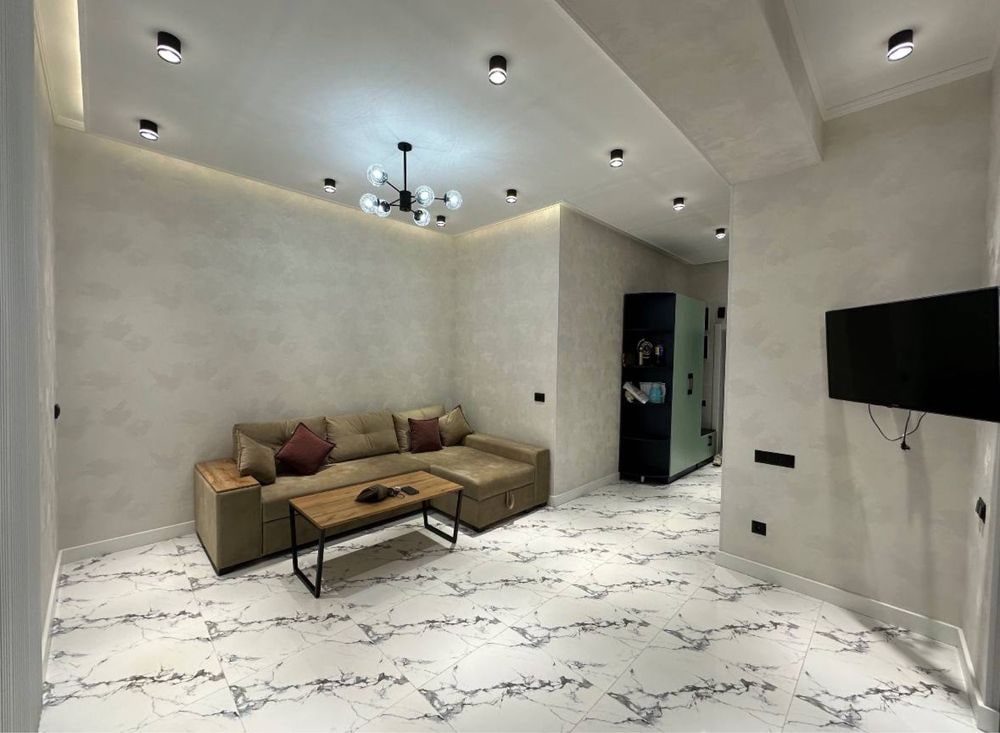Tashkent, Buyuk Ipak Yuli Street, 121