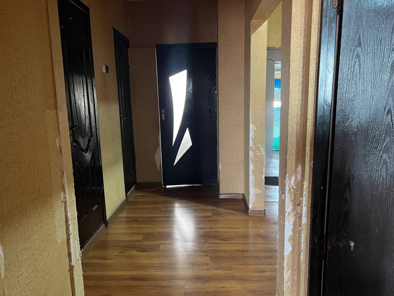 Tashkent, Mirzo Ulugbek Street, 5