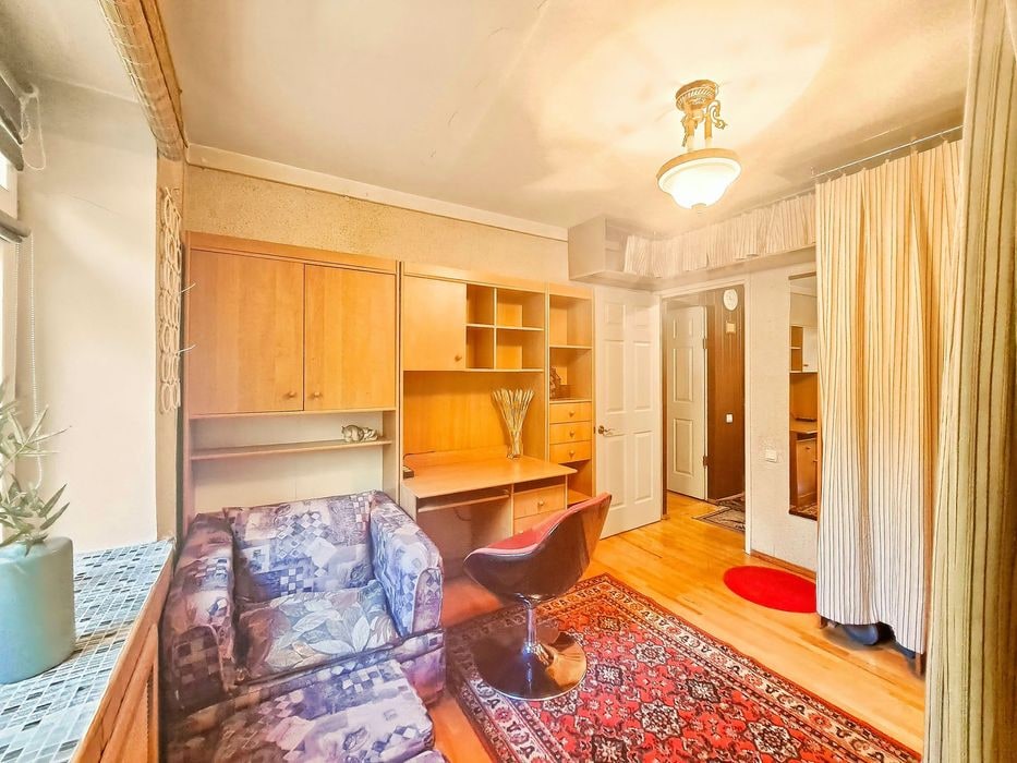 Tashkent, Chilanzar District, Chapanata Street