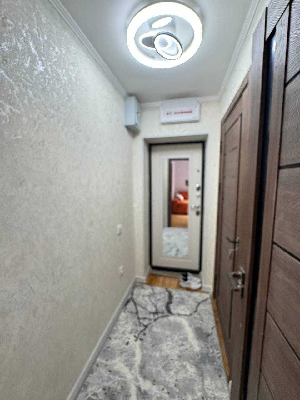 Tashkent, Chilanzar District, Chilanzar Residential Area, 16-mavze, 15
