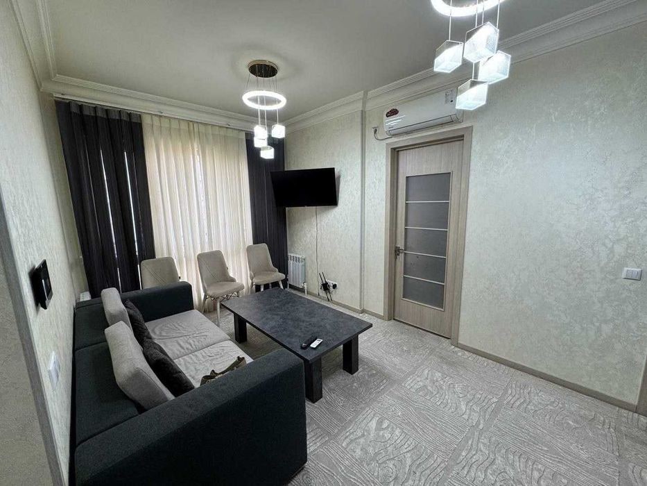 Tashkent, Yunusabad District, Yunusabad Residential Area, 2-mavze, 3