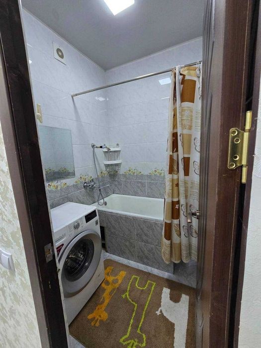 Tashkent, Chilanzar District, Chilanzar Residential Area, 16-mavze, 15