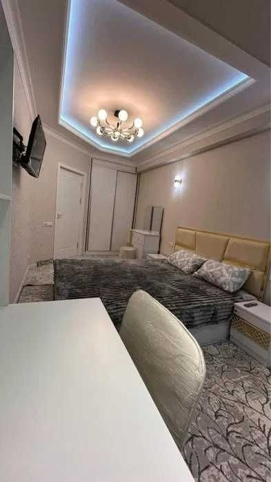 Tashkent, Yunusabad District, Yunusabad Residential Area, 2-mavze, 3