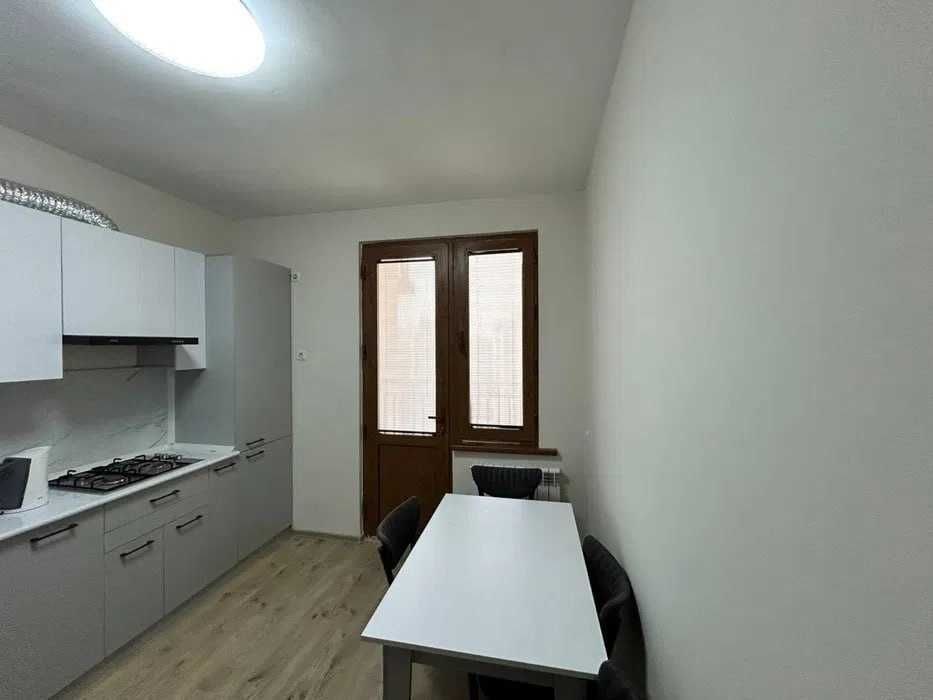 Tashkent, Almazar District, Chimboy 2-tor koʻchasi, 96