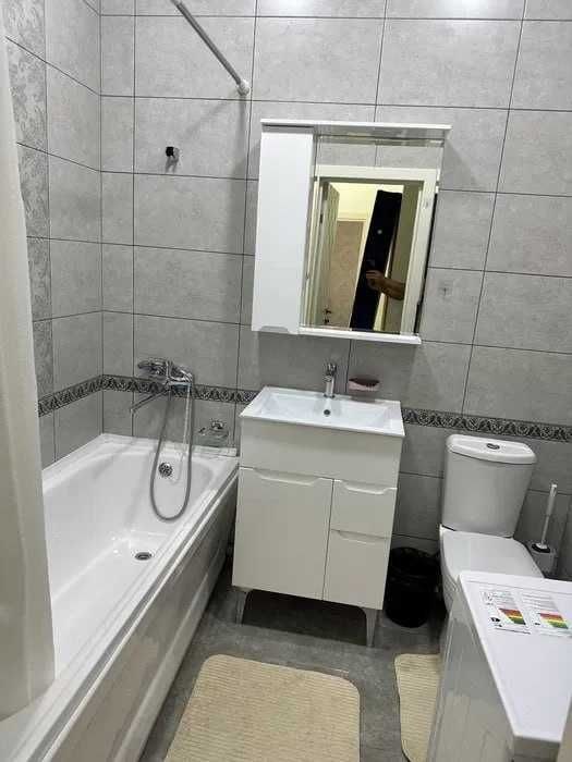 Tashkent, Yunusabad District, Yunusabad Residential Area, 2-mavze, 3