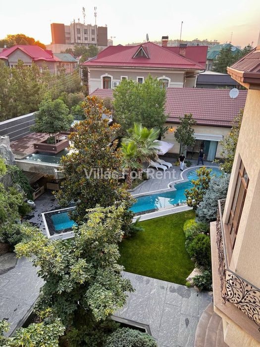 Tashkent, Mirabad District, Shahrisabz Street