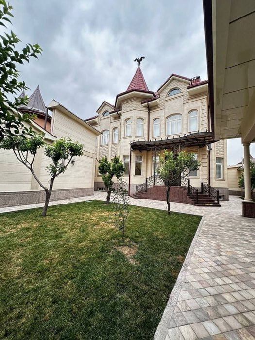 Tashkent, Nukus Street, 2