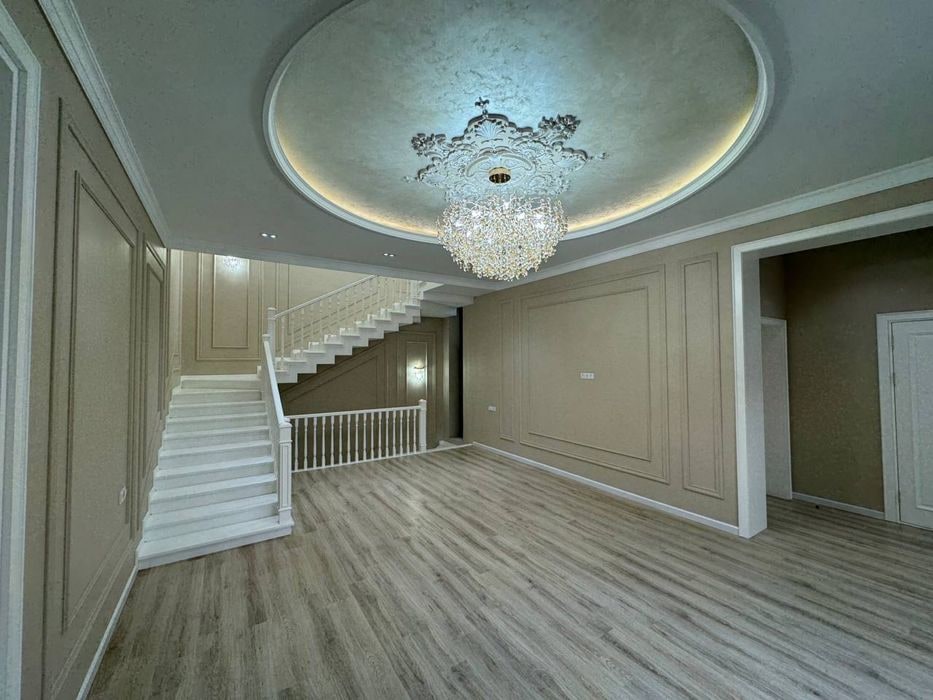 Tashkent, Mirabad District, Shahrisabz Street