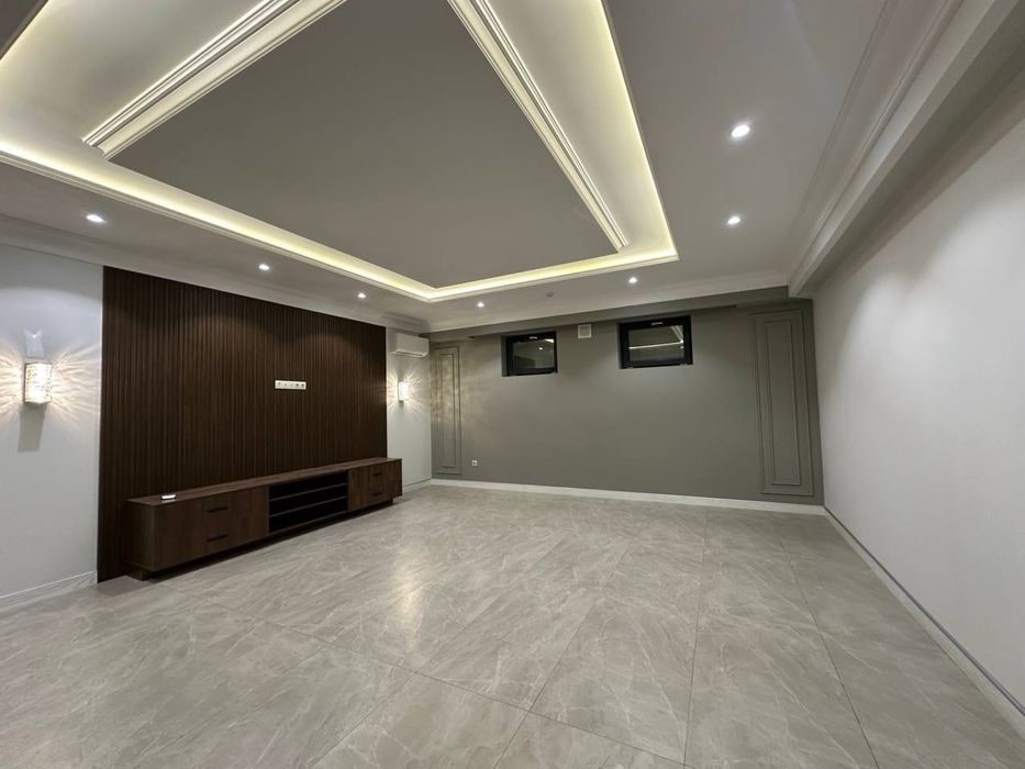 Tashkent, Yulduz Kurarlar street, 32